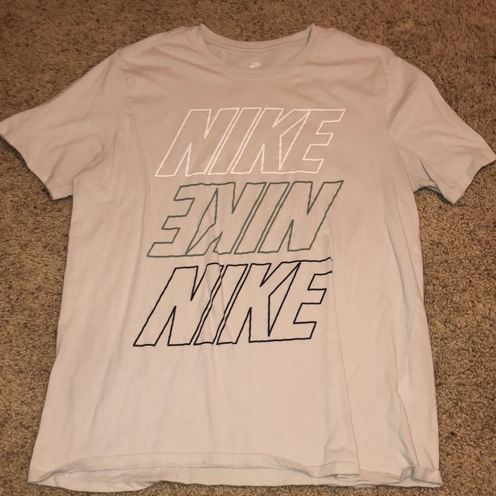 Nike large men’s t shirt